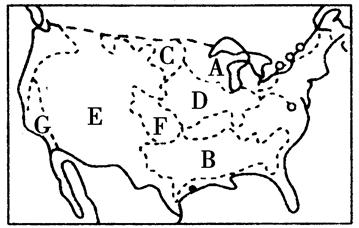 读美国农业带分布图,回答下列问题(11分)(1)E地