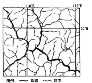 下图是我国某地区水系和铁路分布图。读图回答