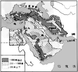 读中东地形图,回答:(1)中东地形以_为主,地表_