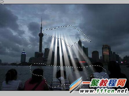 Photoshop合成特效:乌云中透出的阳光-Photos