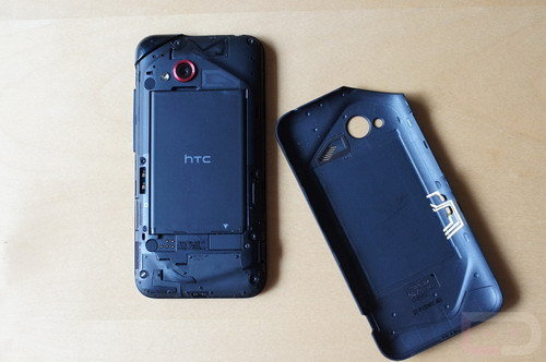 HTC Incredible 4G LTE登场 开箱照抢看 - 百科