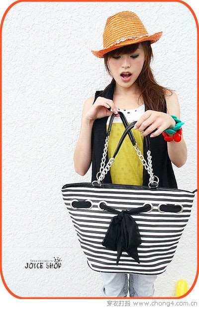 今年夏天流行的帽子和衣服搭配 - 百科教程网_