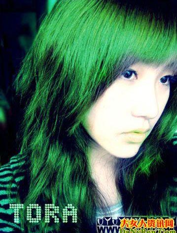 制作睫毛、脸蛋、嘴唇、眼睛、头发非主流效果 - 百科教程网_经验分享平台[上学吧经验教程频道]