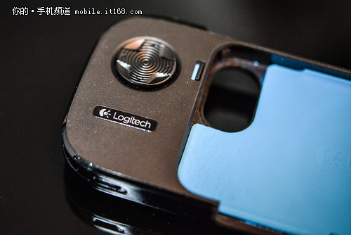 让iPhone5玩游戏更爽 罗技G550手柄试玩 - 百