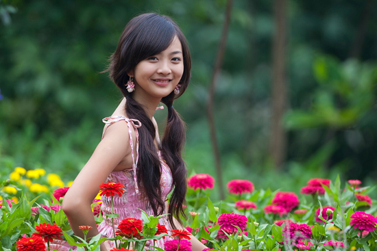 色驴必读:成都地图打望美女美女B摸图片