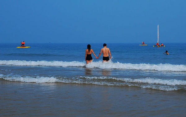 连云港海滩好玩吗 玩海连云港-洗海澡、晒太阳