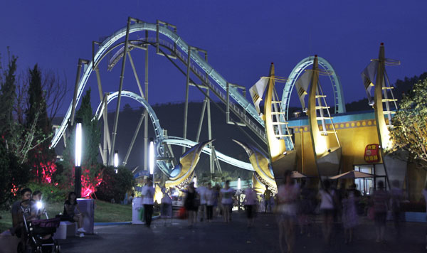 撕裂星空飞行过山车 打开星际传说的篇章 - 百