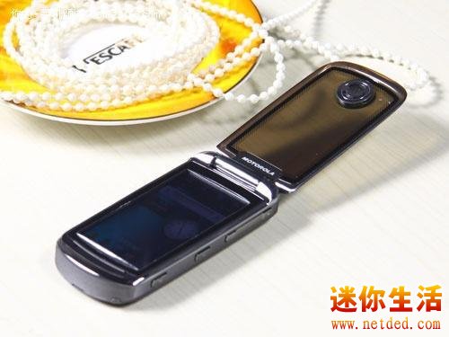 摩托罗拉A1680透明翻盖手机好不好用功能怎么