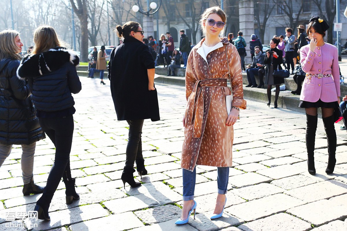 米兰时装周场外达人时尚服饰搭配街拍 _街拍_