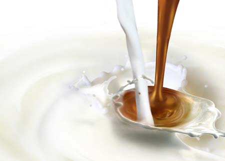 自制美白面膜的方法,牛奶加蜂蜜敷脸 - 百科教
