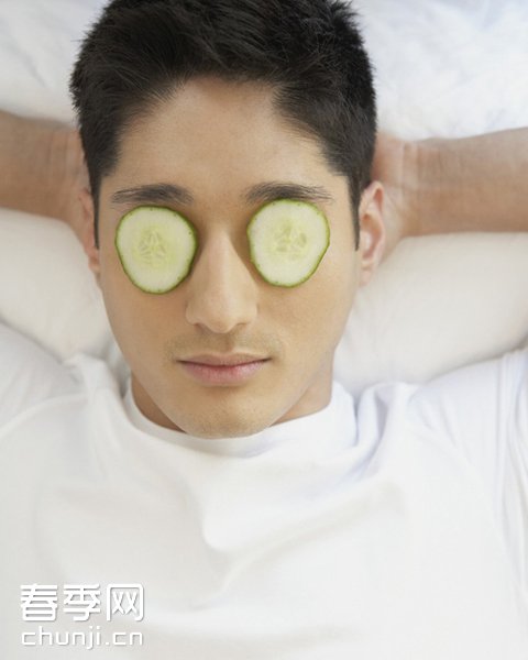 男士肌肤问题用面膜来挽救 - 百科教程网_经验