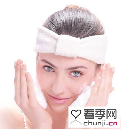 洗脸护肤步骤 怎么洗脸清洁最有效 - 百科教程