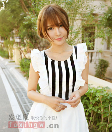 夏再掀短发风潮 时尚烫染打造活力短发女郎 - 