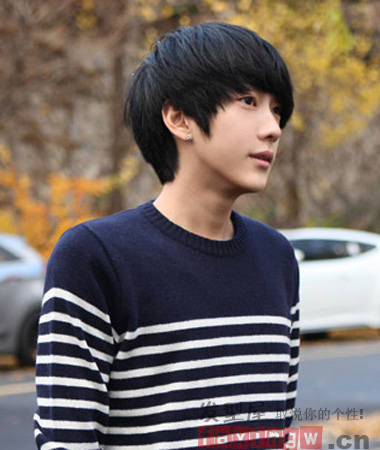 初秋型格<em>男生</em>短发<em>发型</em> 帅气<em>造型</em>缔造浪漫秋日