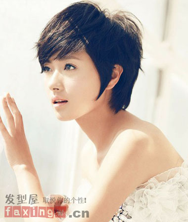 今夏最潮流帅气的女生短发发型大全 - 百科教程