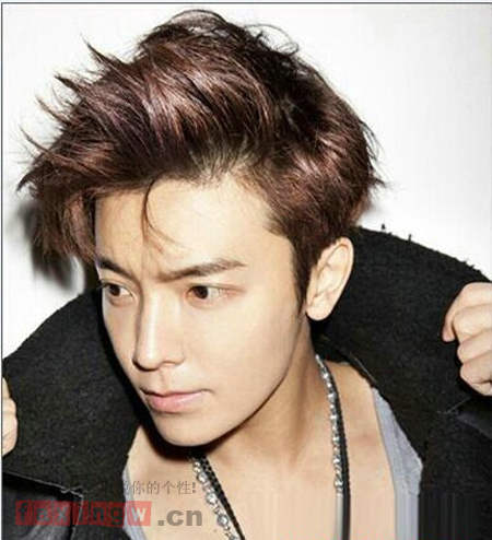 韩式时尚<em>男生</em>斜<em>刘海</em>烫发<em>发型</em> - 百科教程网_经