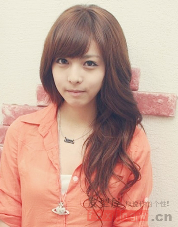 韩式斜刘海卷发<em>发型</em>设计 职场OL塑颜必备 - 百