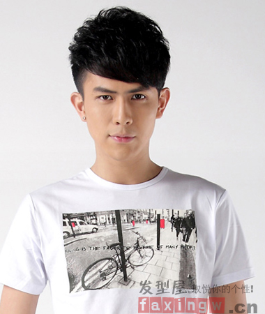 学最新潮韩流男生短发发型 帅气潮爆逆袭女神