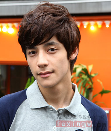 最新男生纹理烫发造型 潮男风范即刻飙升 - 百