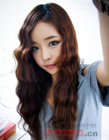 时尚<em>水波纹</em>烫发<em>发型</em> 清新优雅秋季首选 - 百科