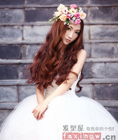 准<em>新娘</em>必备<em>婚纱照发型</em> 公主<em>新娘</em>娇美清新 - 百