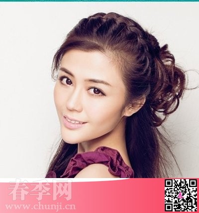 夏季长发女生怎么扎发好看 优雅半扎发发型 -