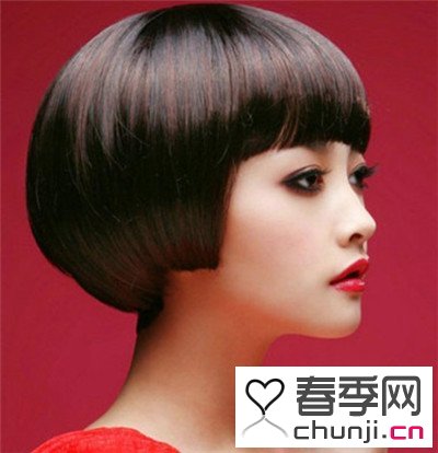 <em>短发女生</em>时尚<em>沙宣头</em> 个性<em>发型</em>引领夏季新潮流