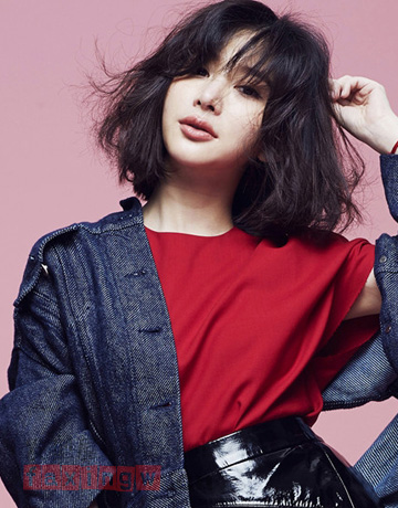 解析<em>宽脸型与发型的搭配</em> 韩式修颜发型V脸利器