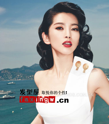 欧美女士卷发发型 掀起时尚狂潮 - 百科教程网