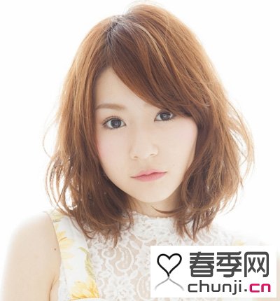 <em>短发</em>烫发<em>发型</em>图片<em>小卷</em> 女士<em>短发</em>烫发<em>发型</em>大全