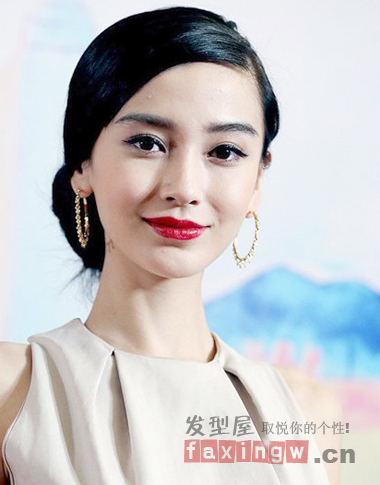 <em>杨颖</em>百变魅力<em>扎发</em>大盘点 引领时尚发型 - 百科