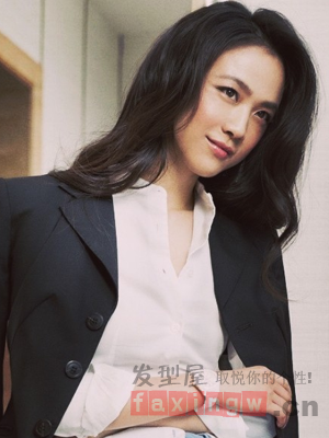 女神汤唯收获韩国情缘 气质发型显魅力心动金