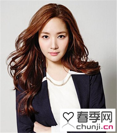 职场女白领适合什么发型 上班妹子时尚发型设