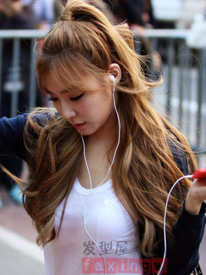 韩式气质披肩发扎法推荐 这样扎头发最淑女 - 