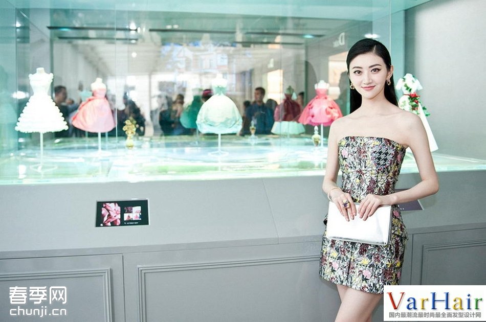 <em>长直发挑染发型</em> <em>长直发挑染</em>头发<em>图片</em> <em>长直发挑</em>