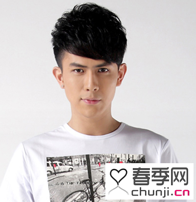 最新潮的男生短发发型 帅气的发型你值得拥有