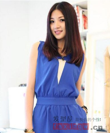 魅力<em>女生</em>必备<em>发型</em> 清爽靓丽的中<em>长发梨花头发</em>