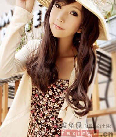 2013夏日韩式中<em>长发烫发发型</em>推荐 气质OL首选