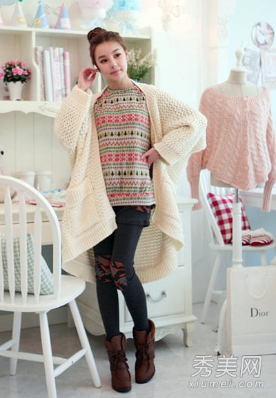 <em>长毛衣</em>外套<em>配打</em>底裤 肥腰粗腿藏起来 - 百科教