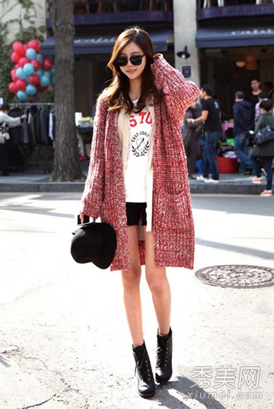 人气显瘦<em>秋装</em>外套<em>搭配</em> 看一眼就爱上 - 百科教