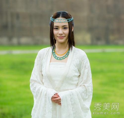 《古剑奇谭》杨幂郑爽 5大女星造型PK - 百科教