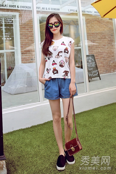 <em>牛仔短裤</em>搭配潮T恤 街头欧美范儿 - 百科<em>教程</em>网