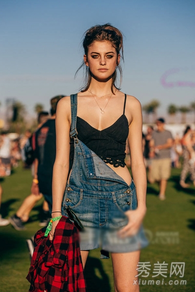 <em>背带短裤</em>背带裙减龄 性感萝莉扮起 - 百科<em>教程</em>