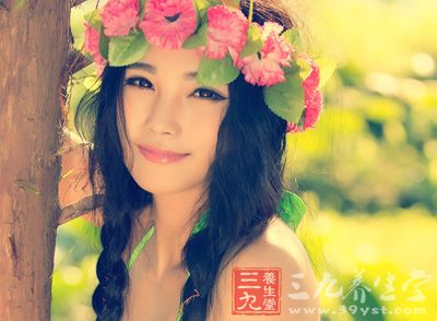 女性来月经为什么下身气味难闻 - 百科教程网_