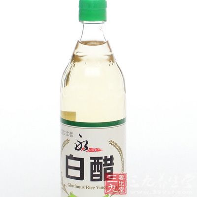 <em>喝醋有什么好处</em> 常喝醋可为<em>女性</em>带来5大<em>好处</em> 