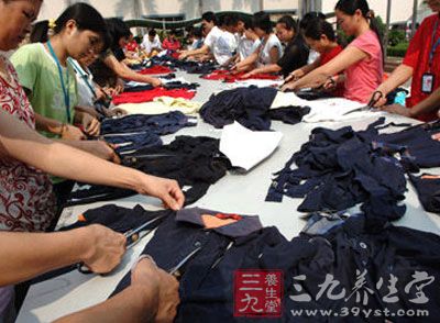 进口<a href=/fushi/ target=_blank class=infotextkey>服装</a>抽检 进口<a href=/fushi/ target=_blank class=infotextkey>服装</a>抽检