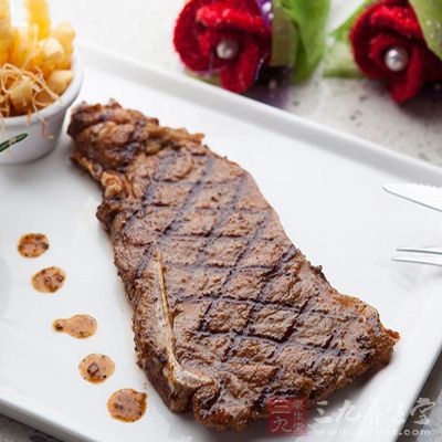 煎牛排的做法 香煎牛排包您满意 - 百科教程网