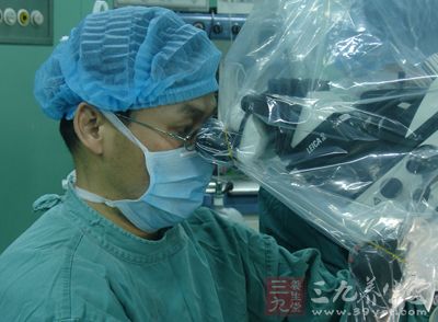 中医治疗中耳炎_中耳炎怎么治疗