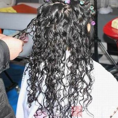 它竟是女性脱发的罪魁祸首 - 百科教程网_经