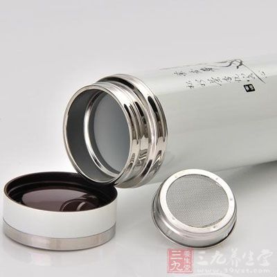 喝蜂蜜水的六大禁忌 蜂蜜水需要注意的要点 - 